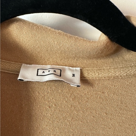 AYR Courtside Tracksuit Top Womens Medium Biscut Tan Brown - Picture 2 of 3